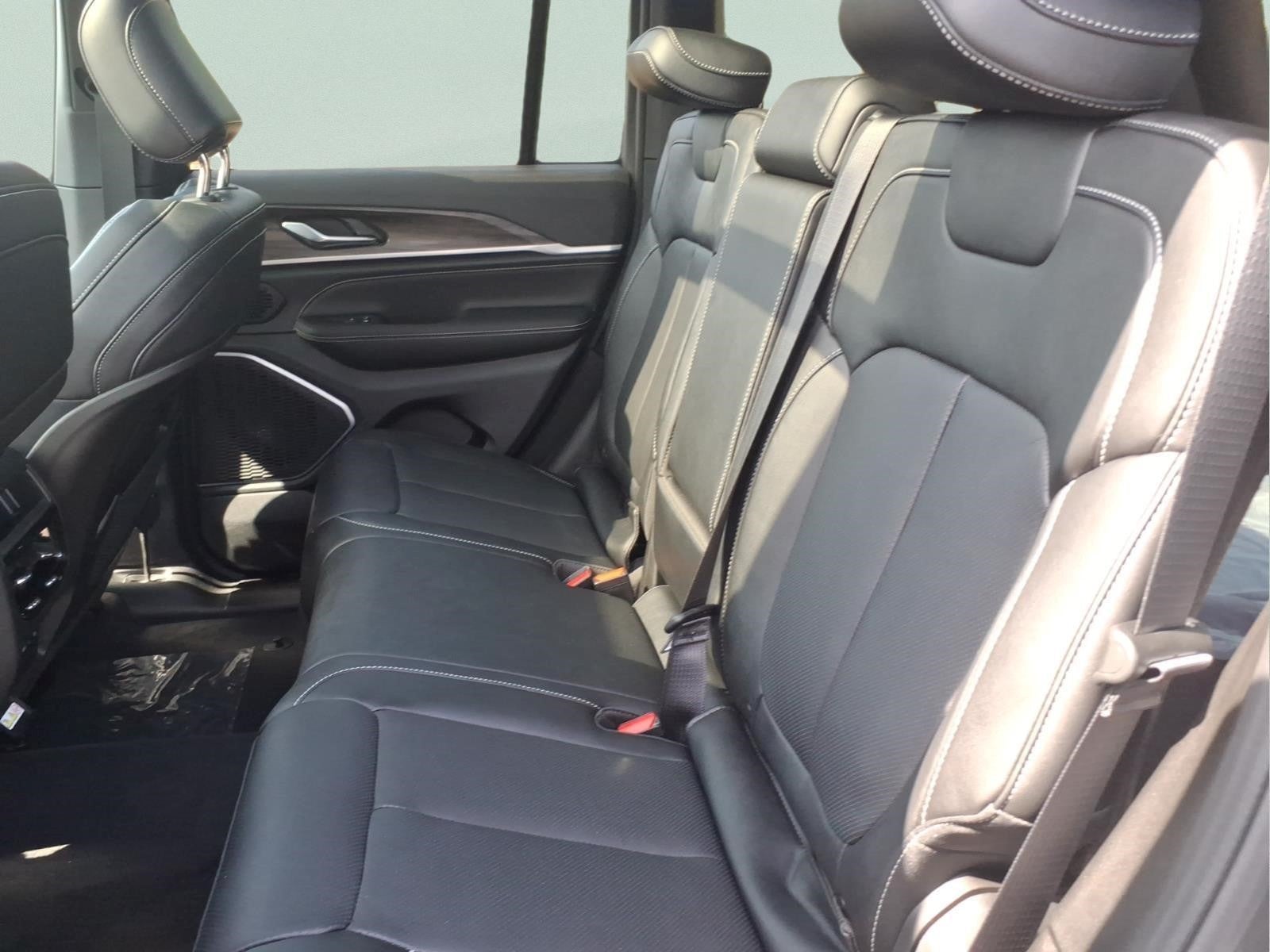2026 Jeep Grand Cherokee Limited Reserve 4x4