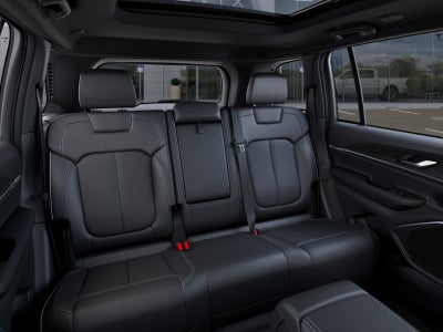 2027 Jeep Grand Cherokee Limited Reserve