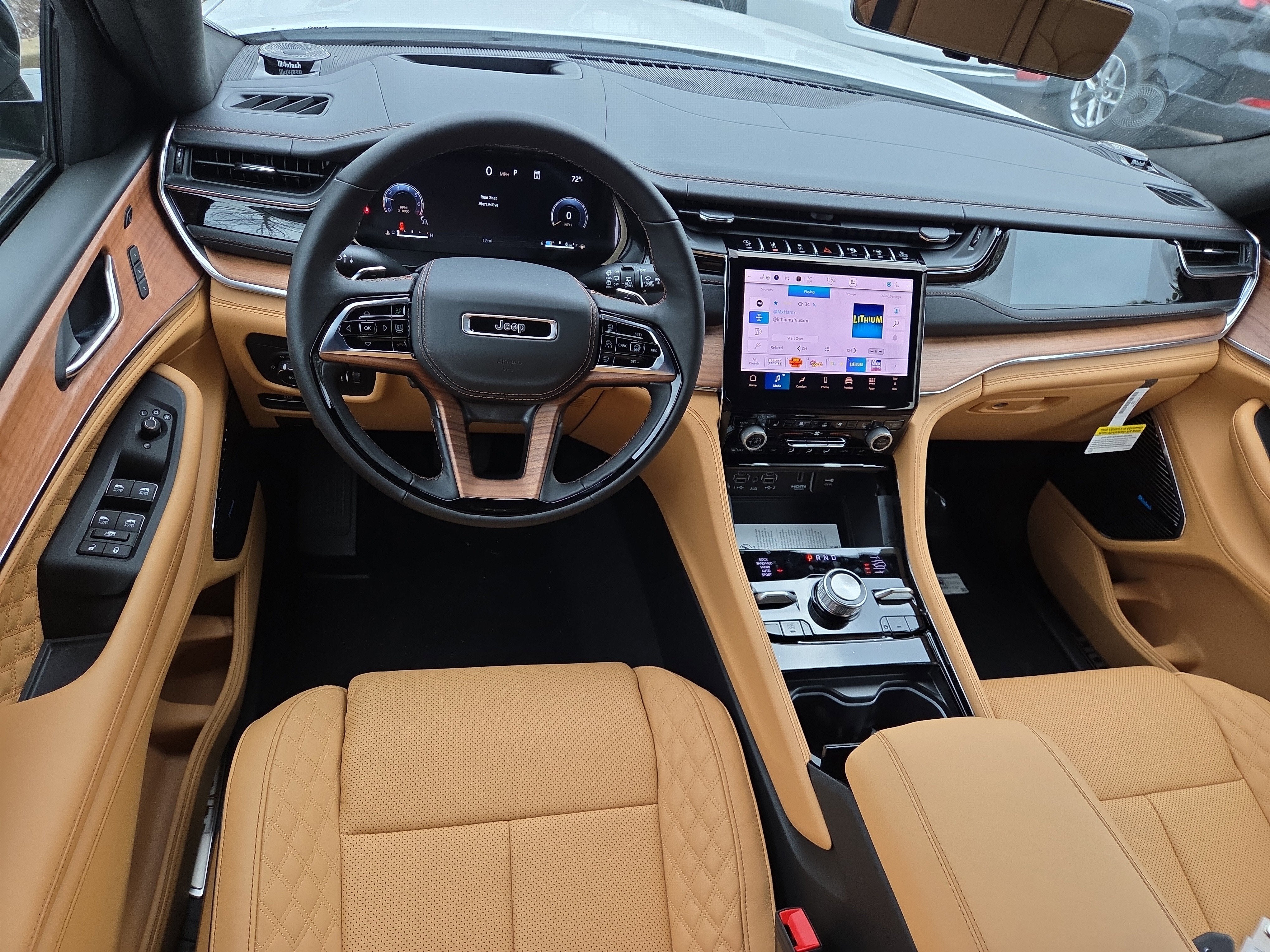 2025 Jeep Grand Cherokee Summit Reserve