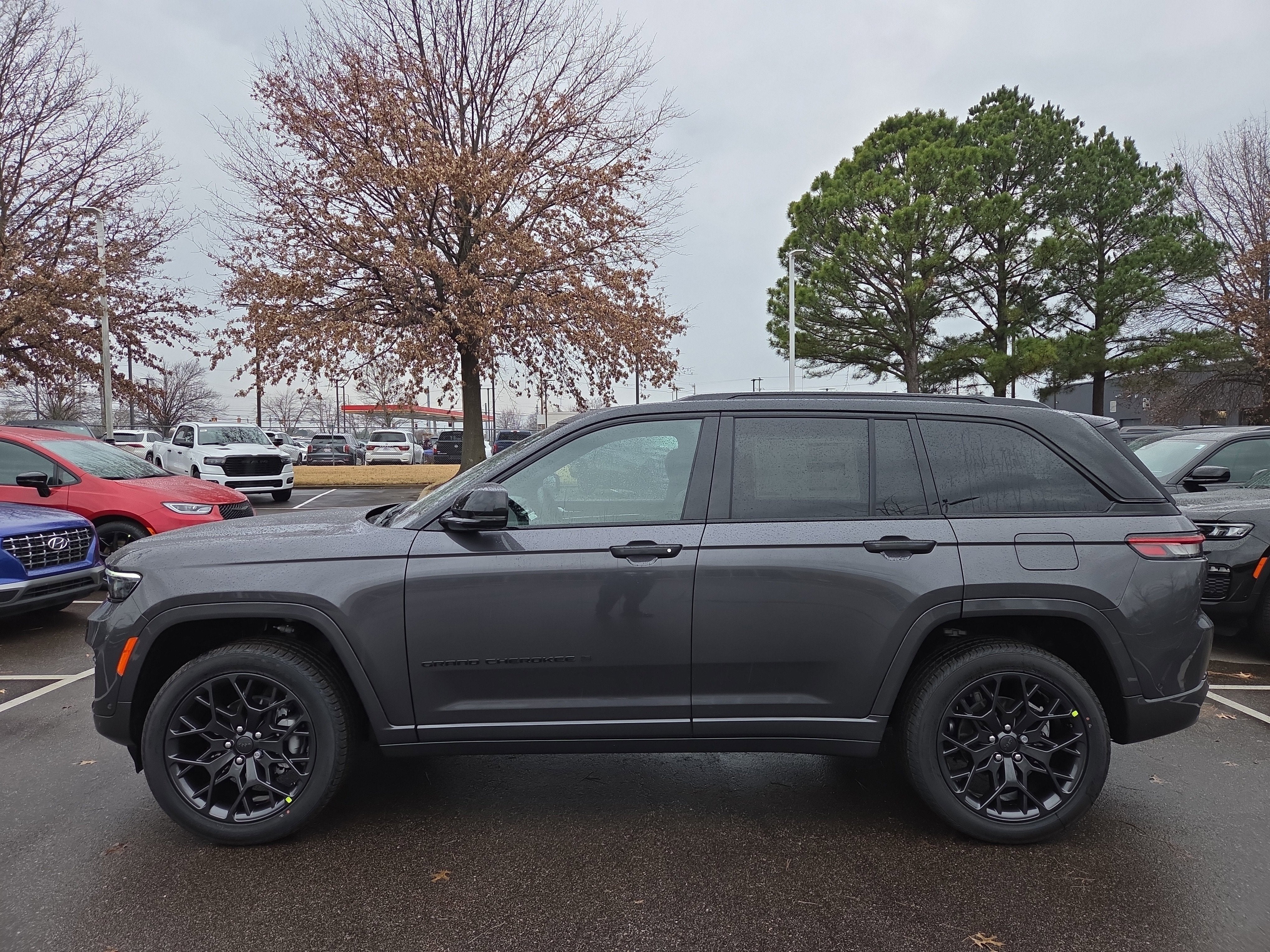 2025 Jeep Grand Cherokee Summit