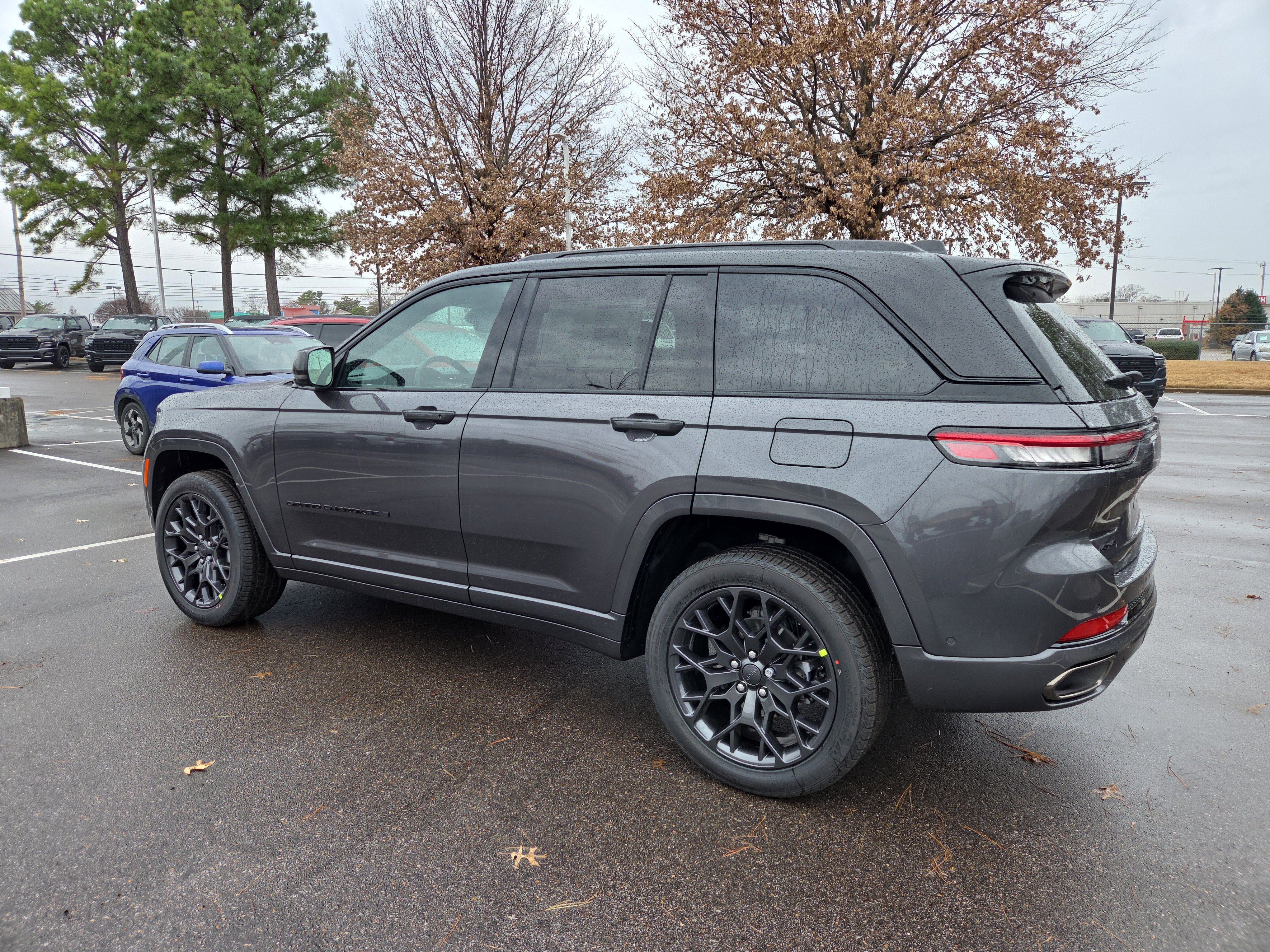 2025 Jeep Grand Cherokee Summit