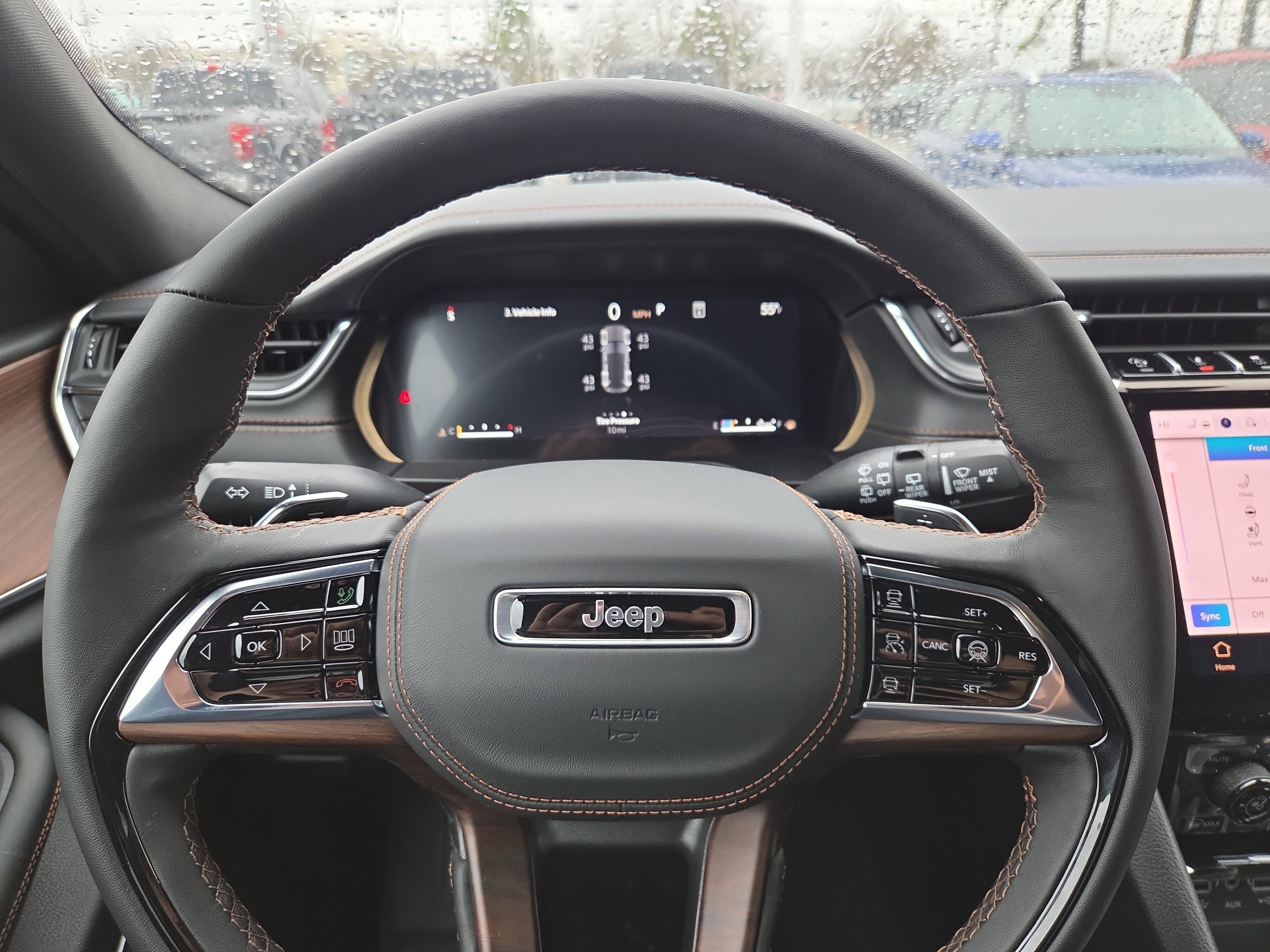 2025 Jeep Grand Cherokee Summit