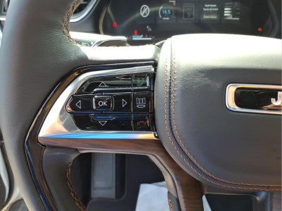 2025 Jeep Grand Cherokee Summit 4x4