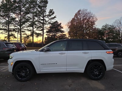 2025 Jeep Grand Cherokee Summit