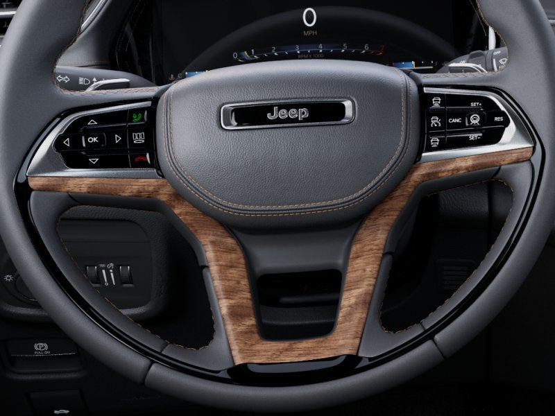 2025 Jeep Grand Cherokee Summit