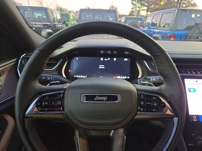 2025 Jeep Grand Cherokee Summit