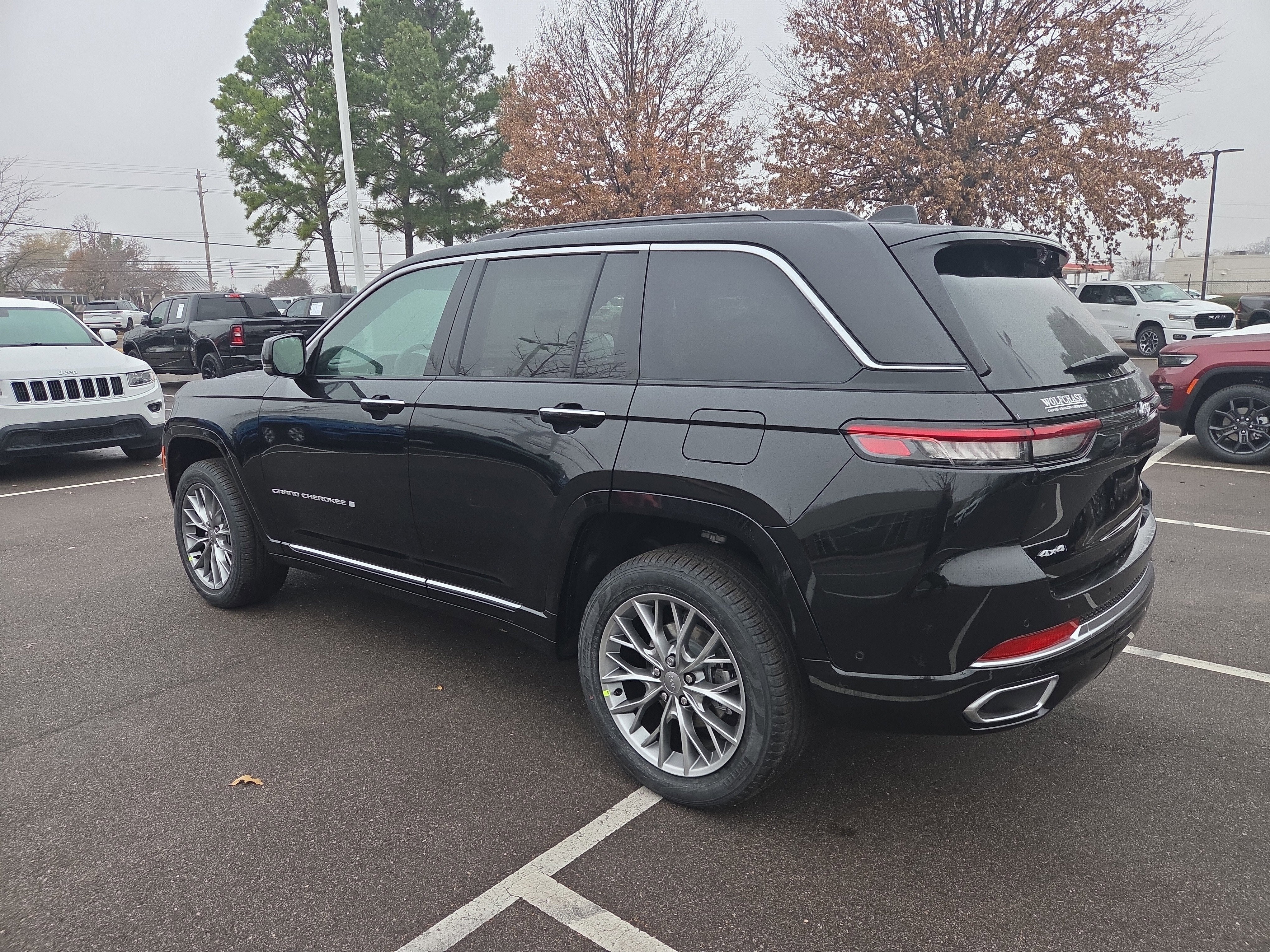 2025 Jeep Grand Cherokee Summit