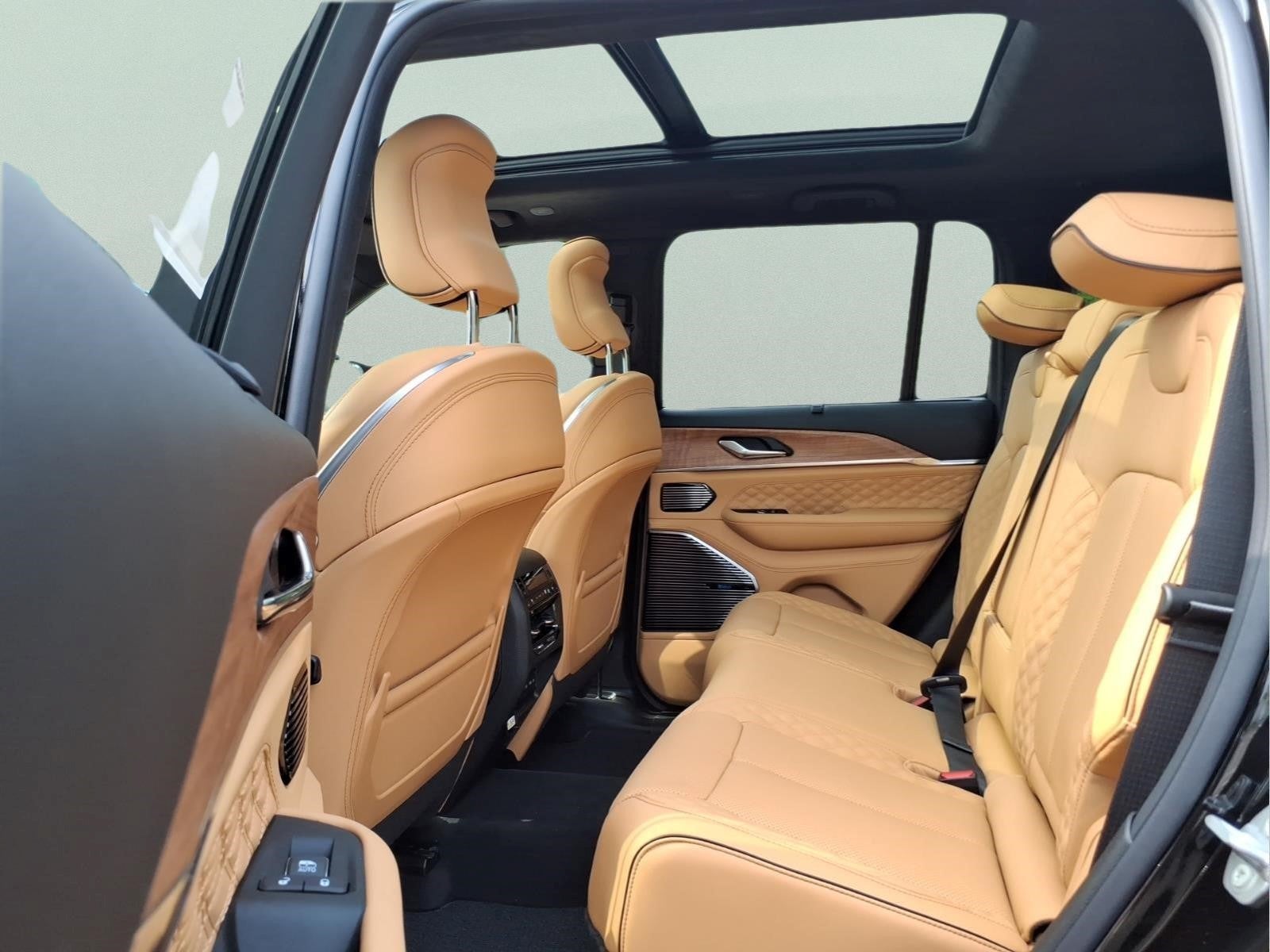 2026 Jeep Grand Cherokee Summit