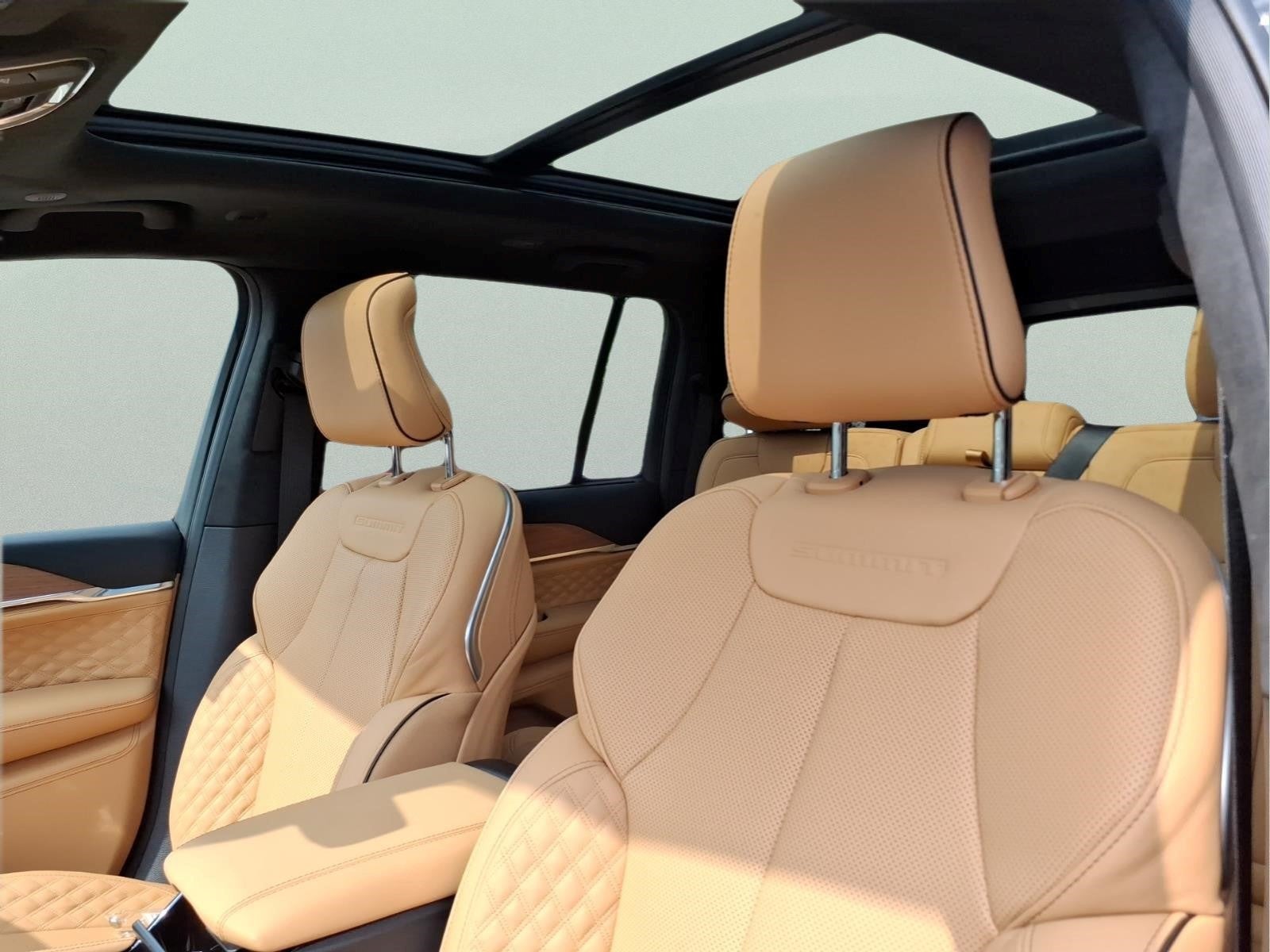 2026 Jeep Grand Cherokee Summit
