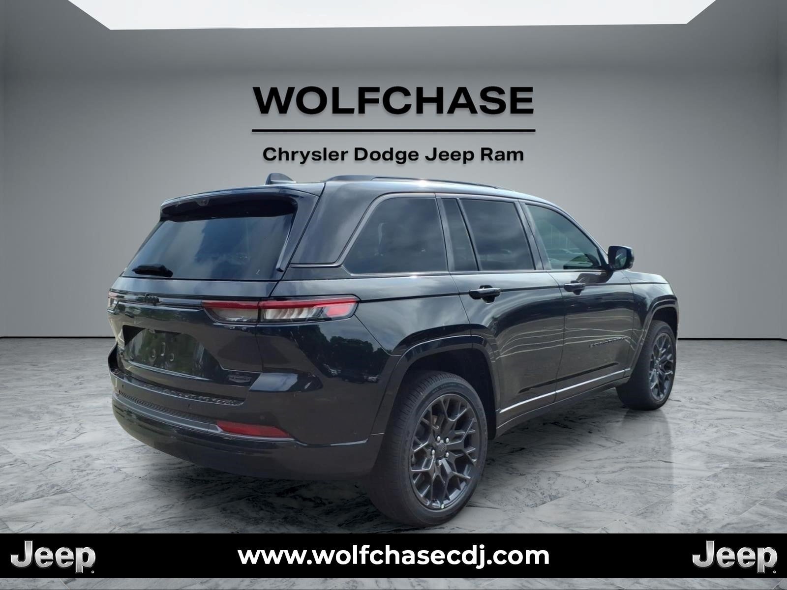 2026 Jeep Grand Cherokee Summit