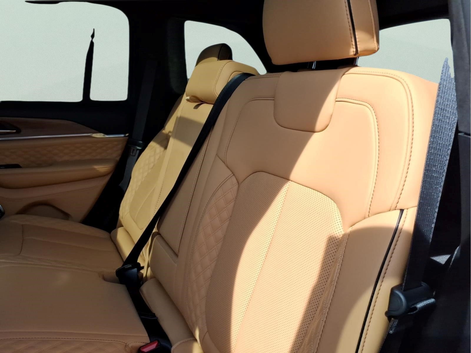2026 Jeep Grand Cherokee Summit