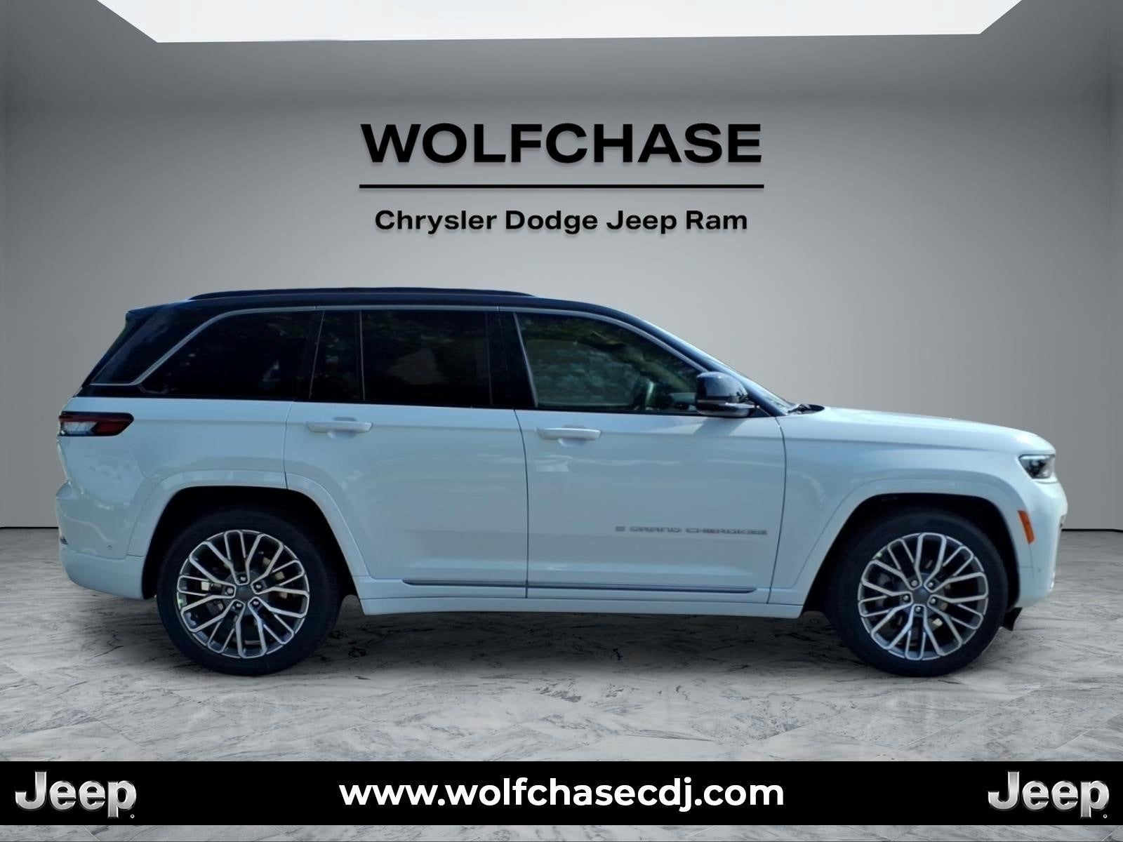 2026 Jeep Grand Cherokee Summit
