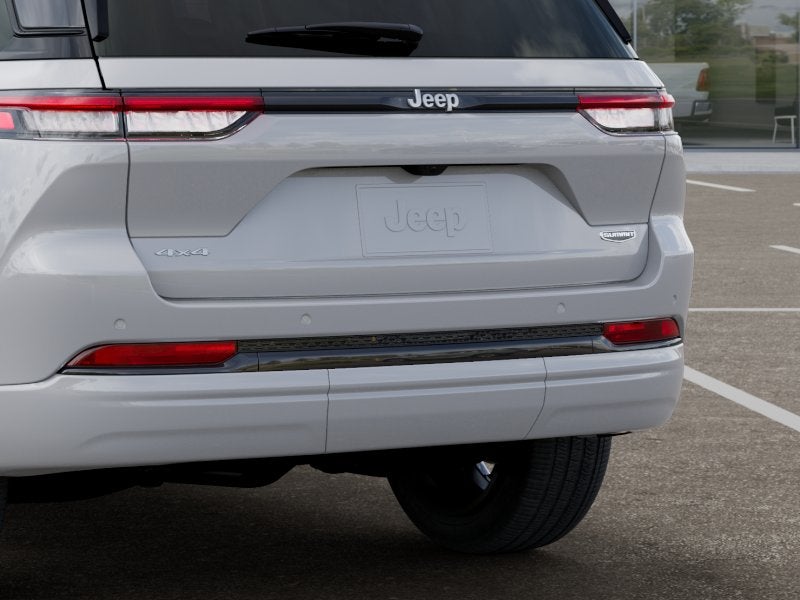 2026 Jeep Grand Cherokee Summit