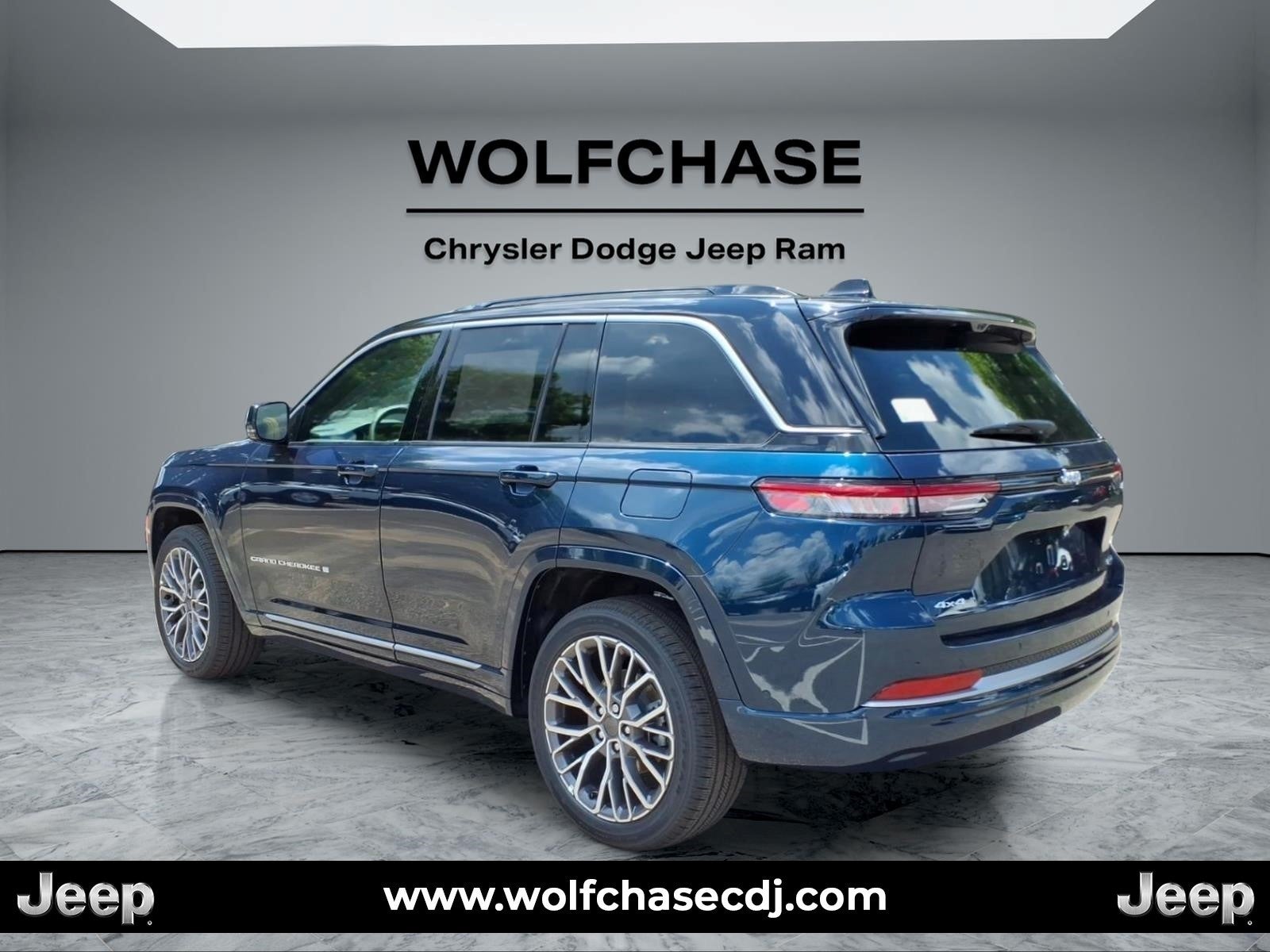 2026 Jeep Grand Cherokee Summit 4x4