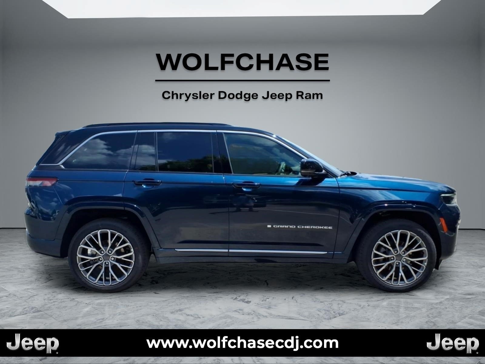 2026 Jeep Grand Cherokee Summit 4x4