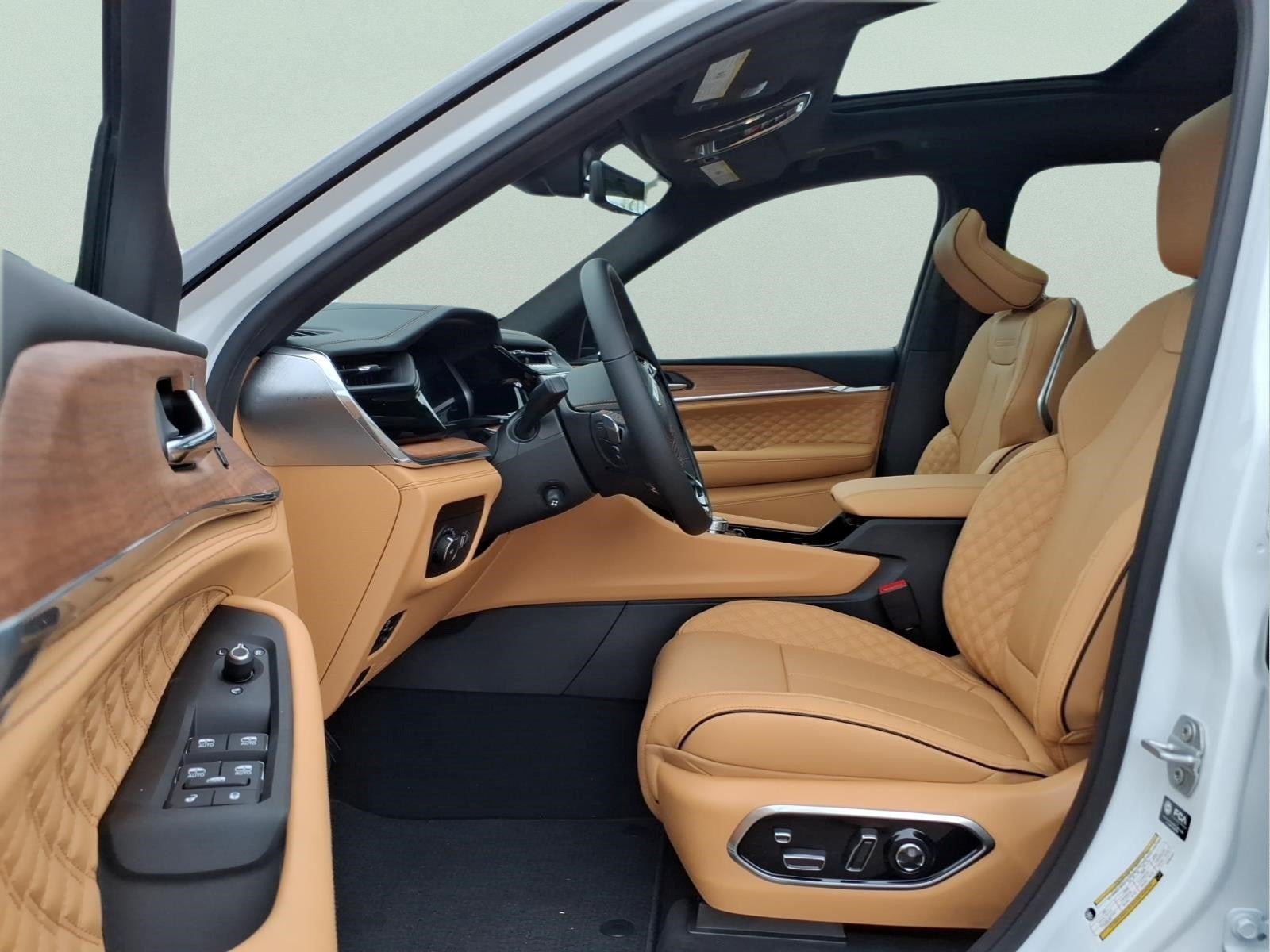2027 Jeep Grand Cherokee Summit