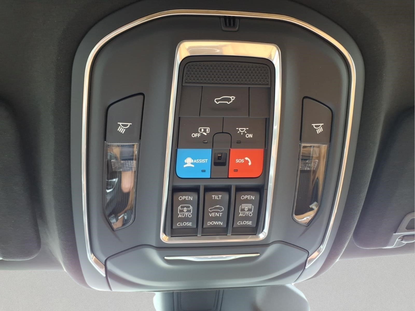 2027 Jeep Grand Cherokee Summit