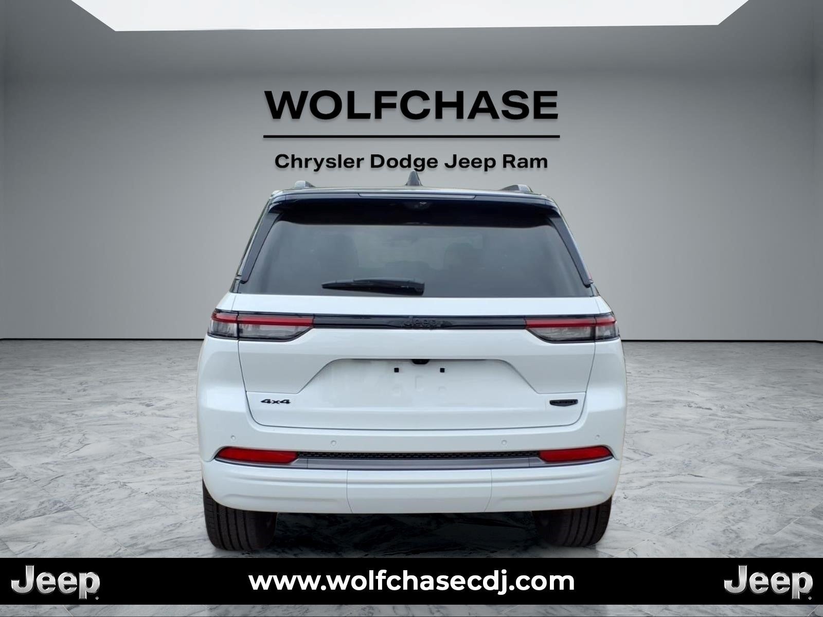 2027 Jeep Grand Cherokee Summit