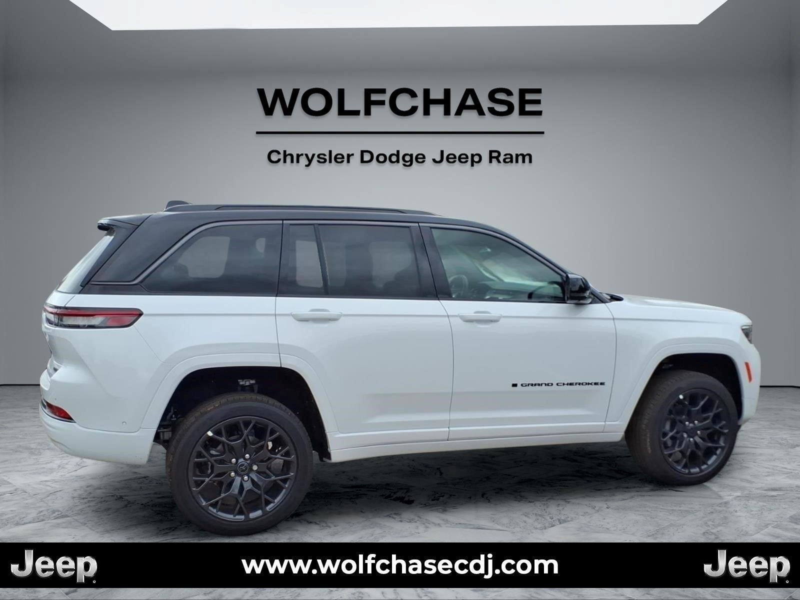 2027 Jeep Grand Cherokee Summit