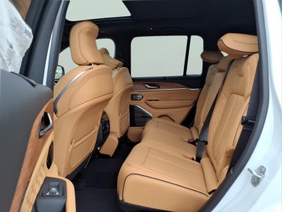 2027 Jeep Grand Cherokee Summit