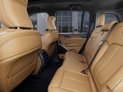 2027 Jeep Grand Cherokee Summit