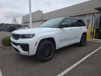 2026 Jeep Grand Cherokee Summit