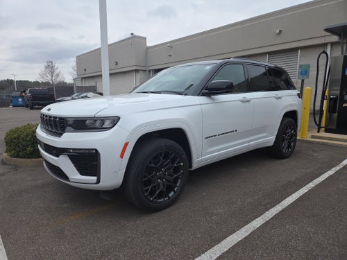 2026 Jeep Grand Cherokee Summit