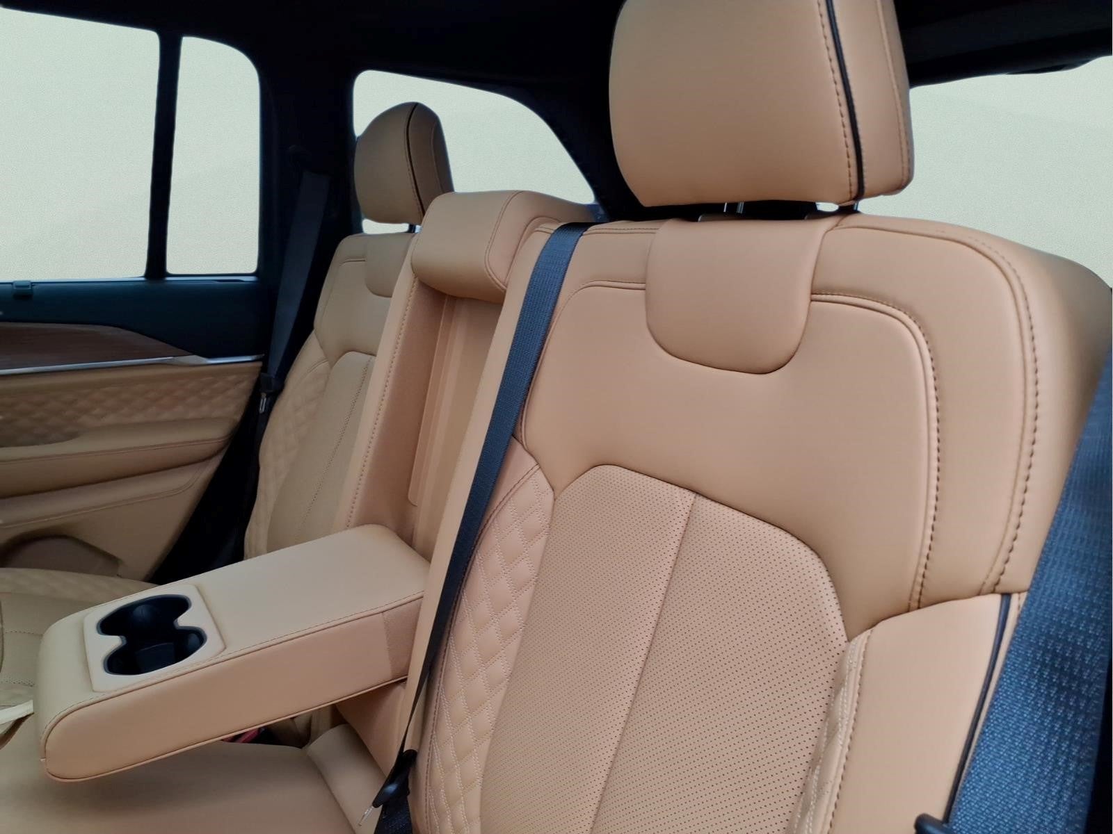 2026 Jeep Grand Cherokee Summit