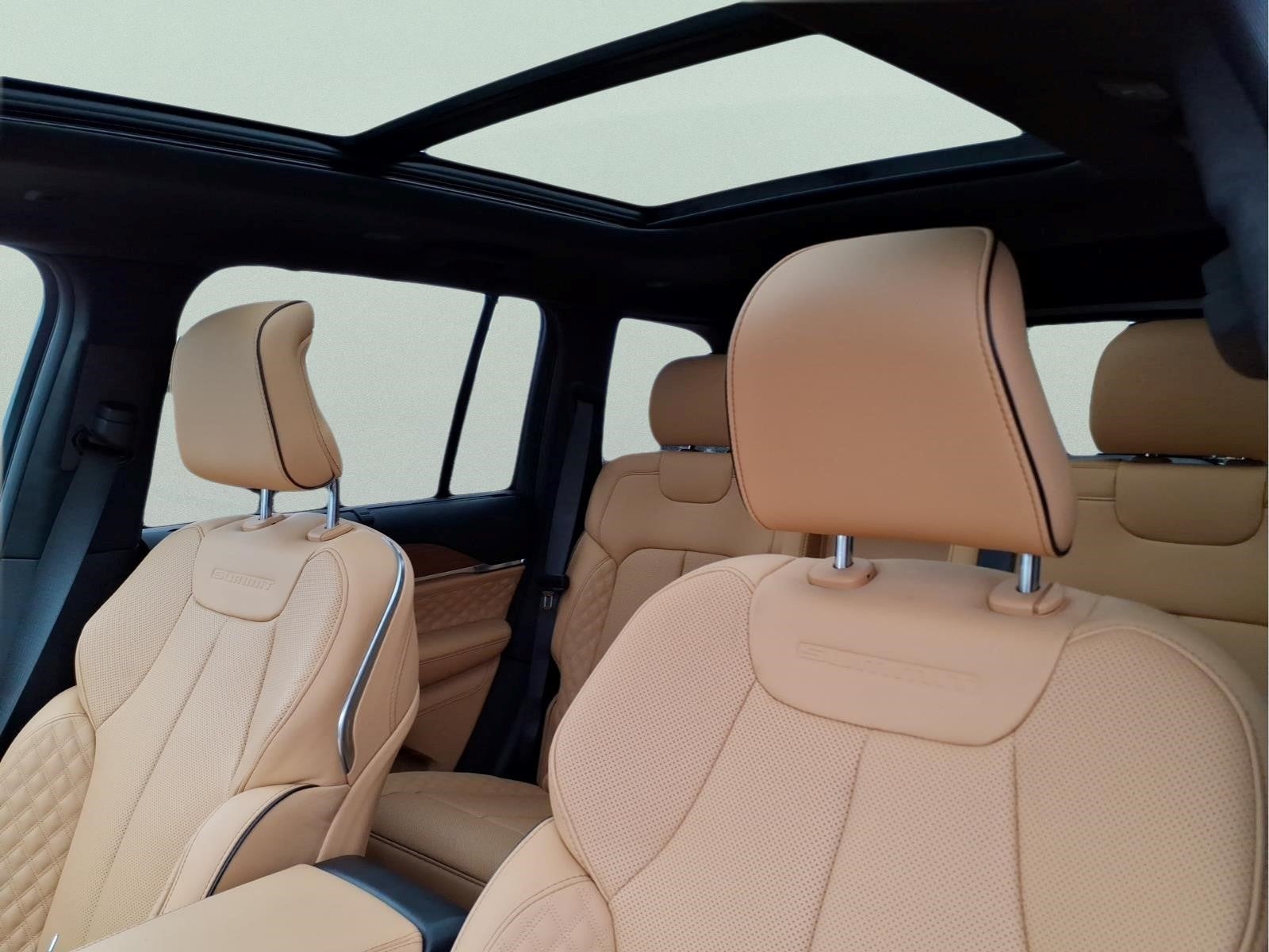 2026 Jeep Grand Cherokee Summit