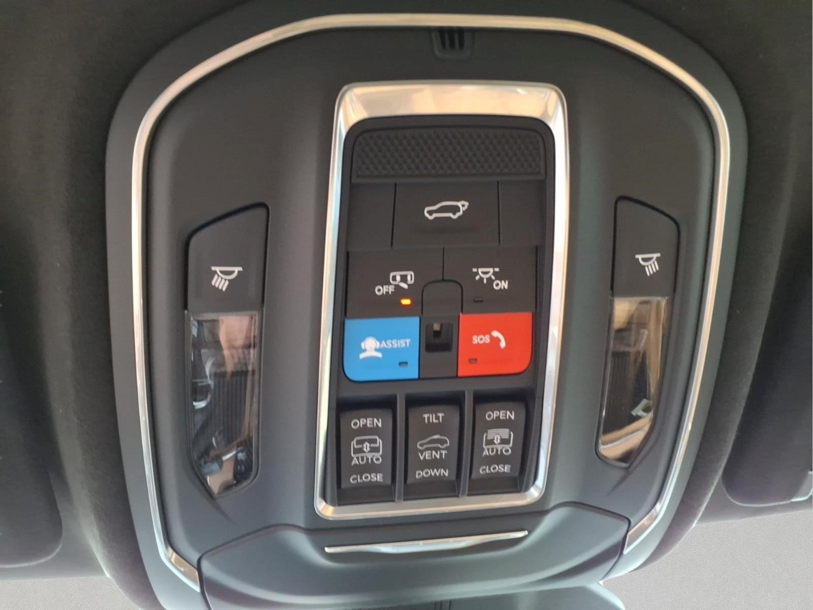 2026 Jeep Grand Cherokee Summit