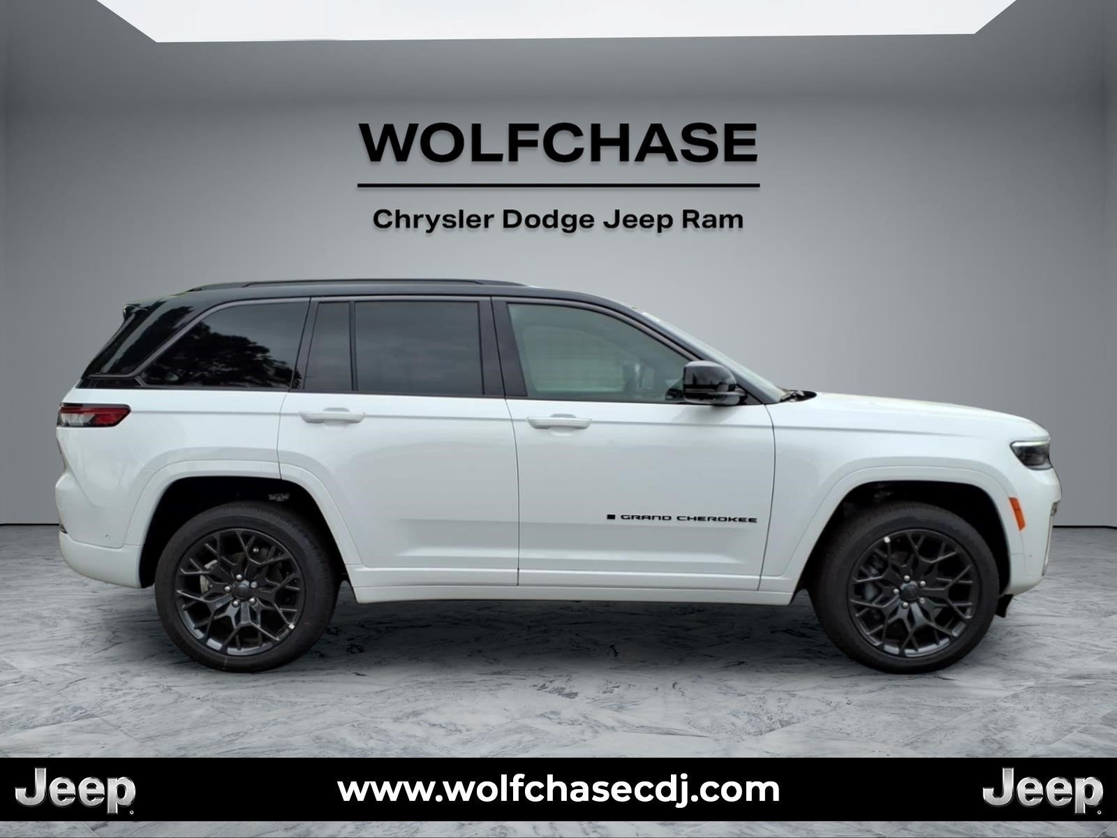 2026 Jeep Grand Cherokee Summit