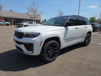 2026 Jeep Grand Cherokee Summit
