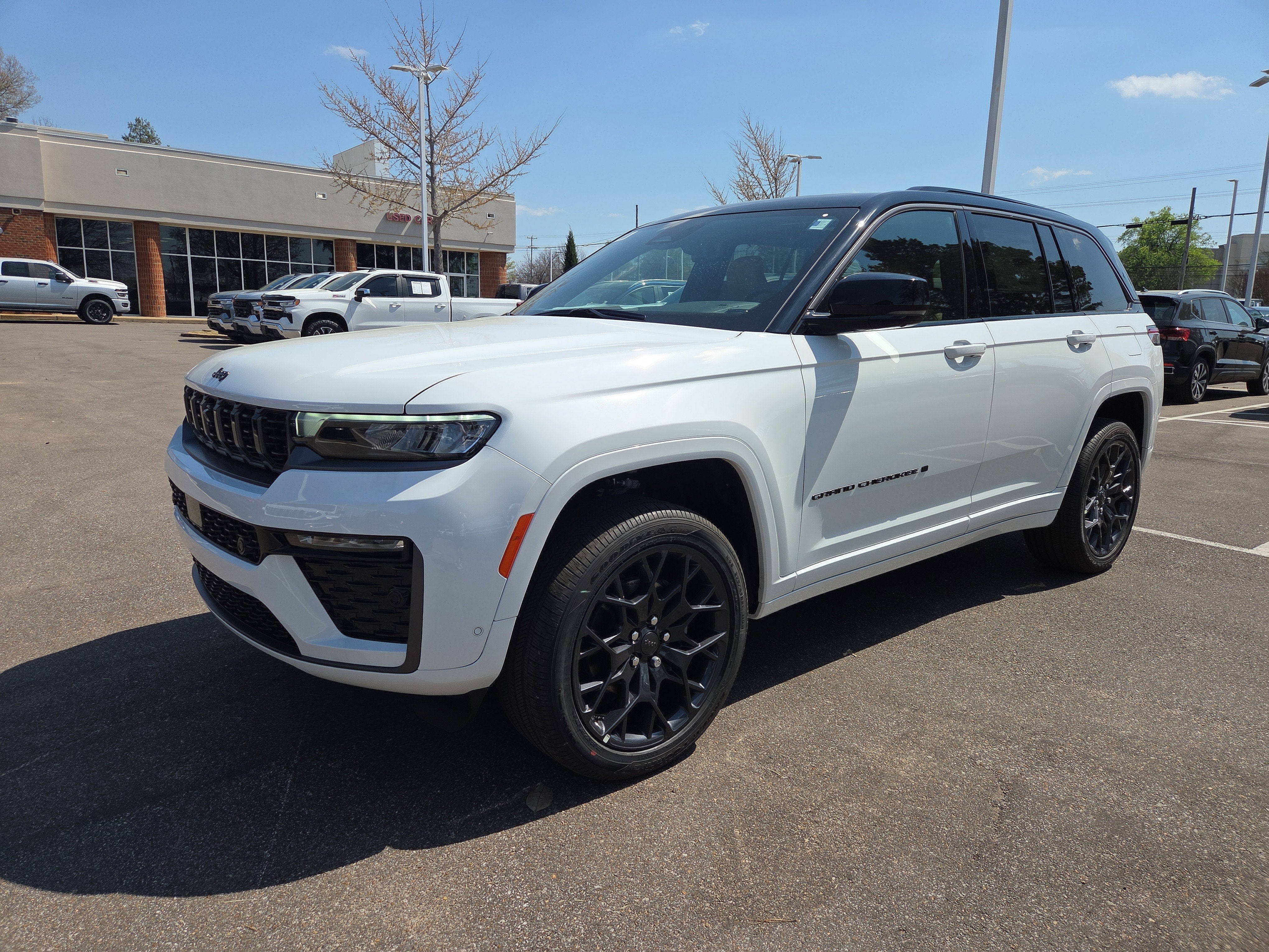 2026 Jeep Grand Cherokee Summit