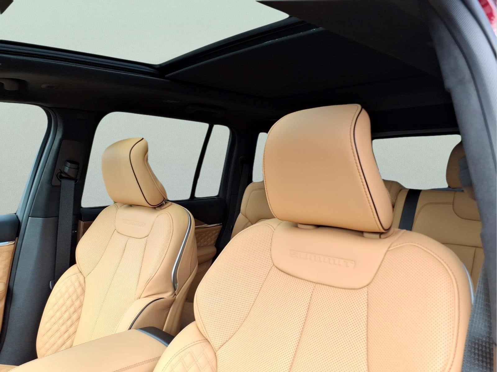 2026 Jeep Grand Cherokee Summit