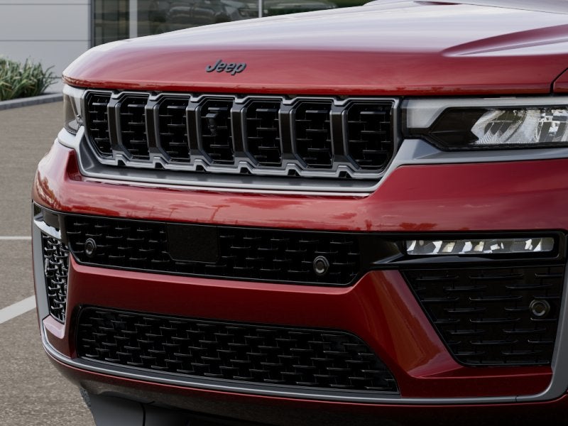 2026 Jeep Grand Cherokee Summit