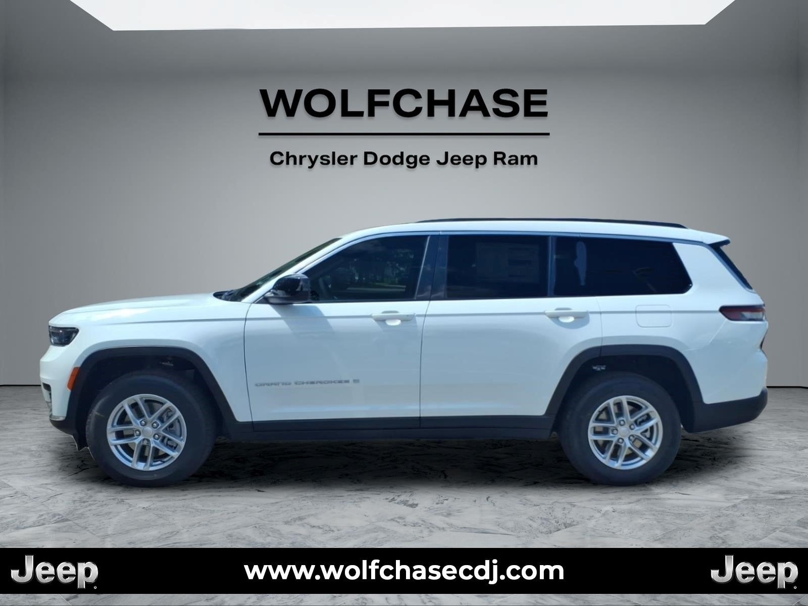 2026 Jeep Grand Cherokee Laredo X 4x2