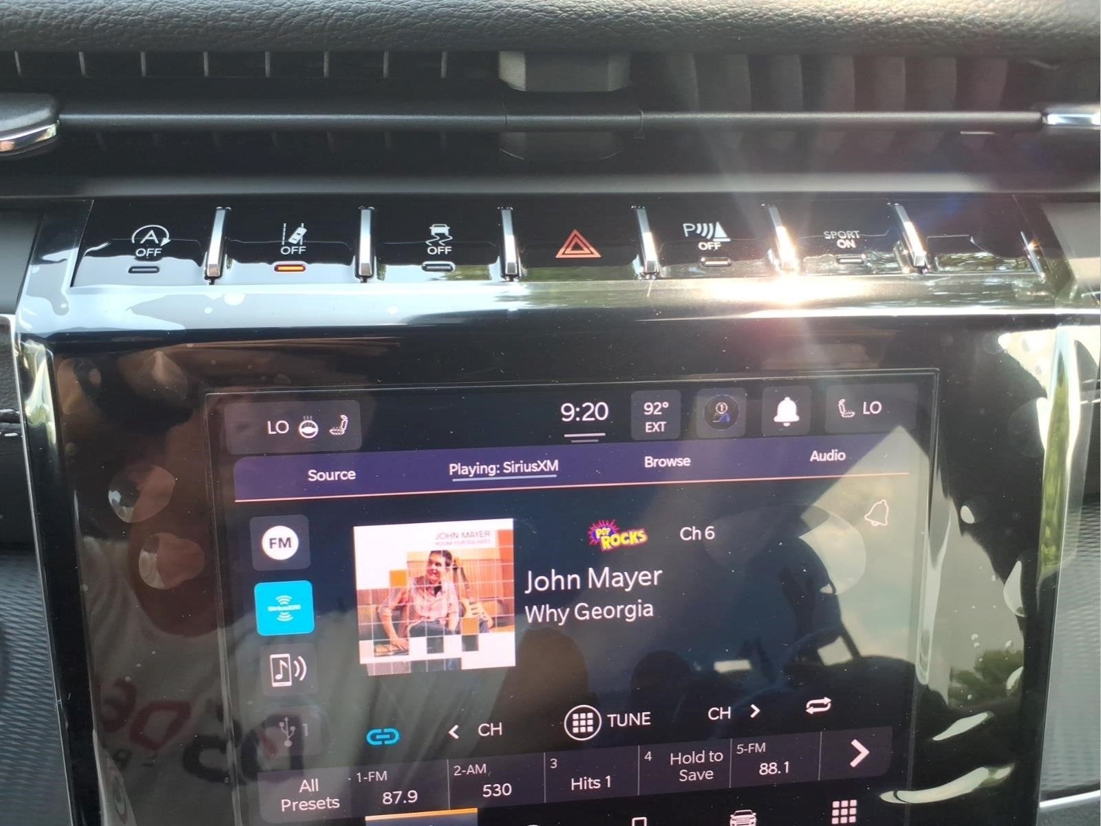 2026 Jeep Grand Cherokee Laredo X 4x2