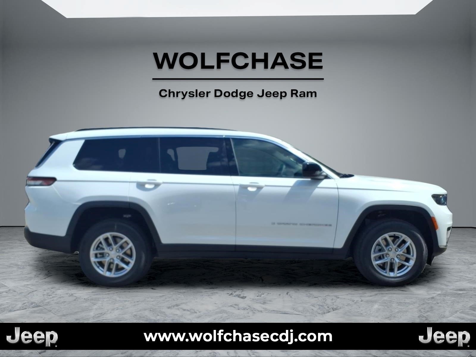 2026 Jeep Grand Cherokee Laredo X 4x2