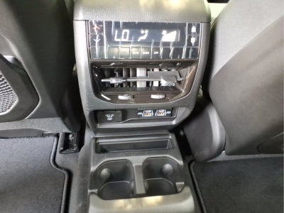 2026 Jeep Grand Cherokee Laredo X 4x2
