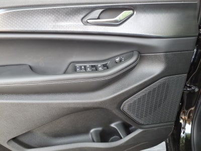 2026 Jeep Grand Cherokee Laredo X 4x2