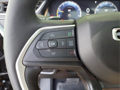 2026 Jeep Grand Cherokee Laredo X 4x2