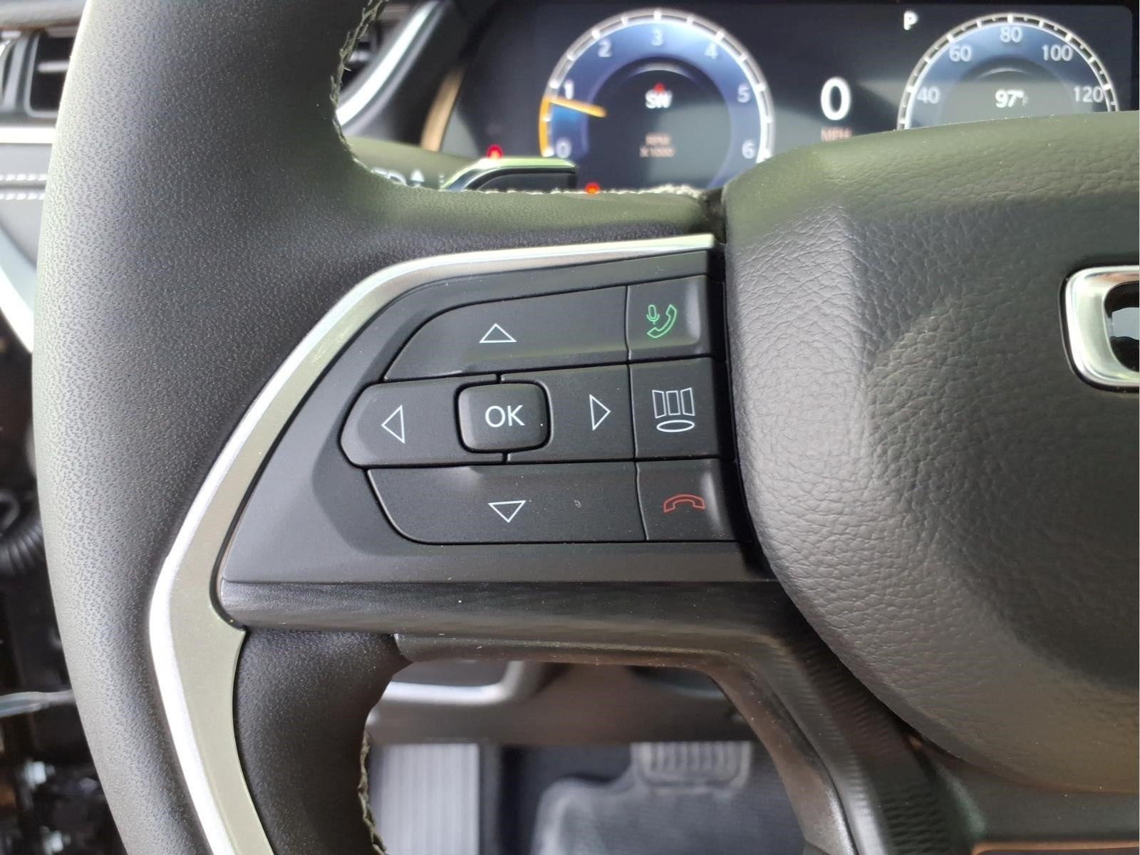 2026 Jeep Grand Cherokee Laredo X 4x2