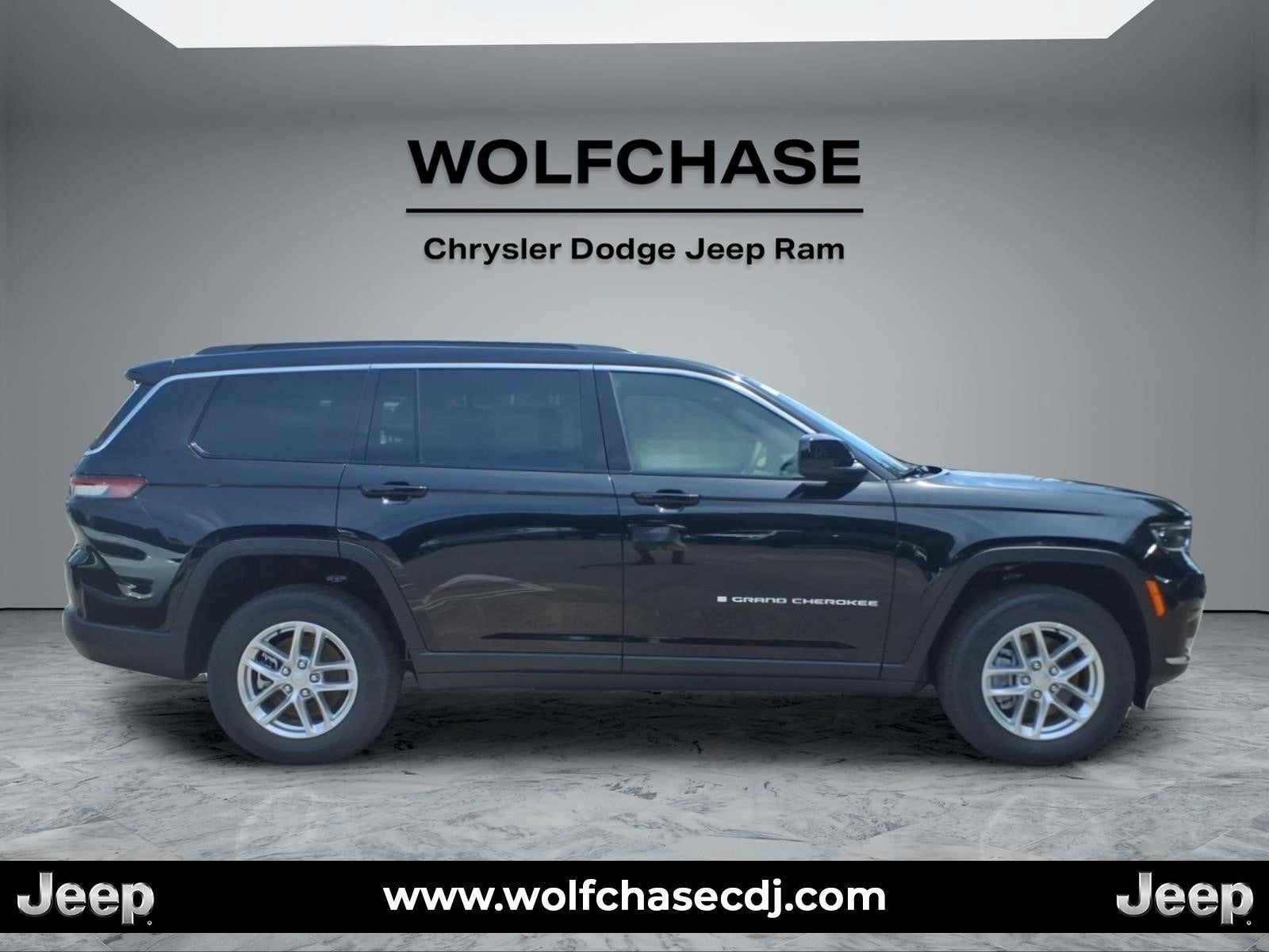 2026 Jeep Grand Cherokee Laredo X 4x2