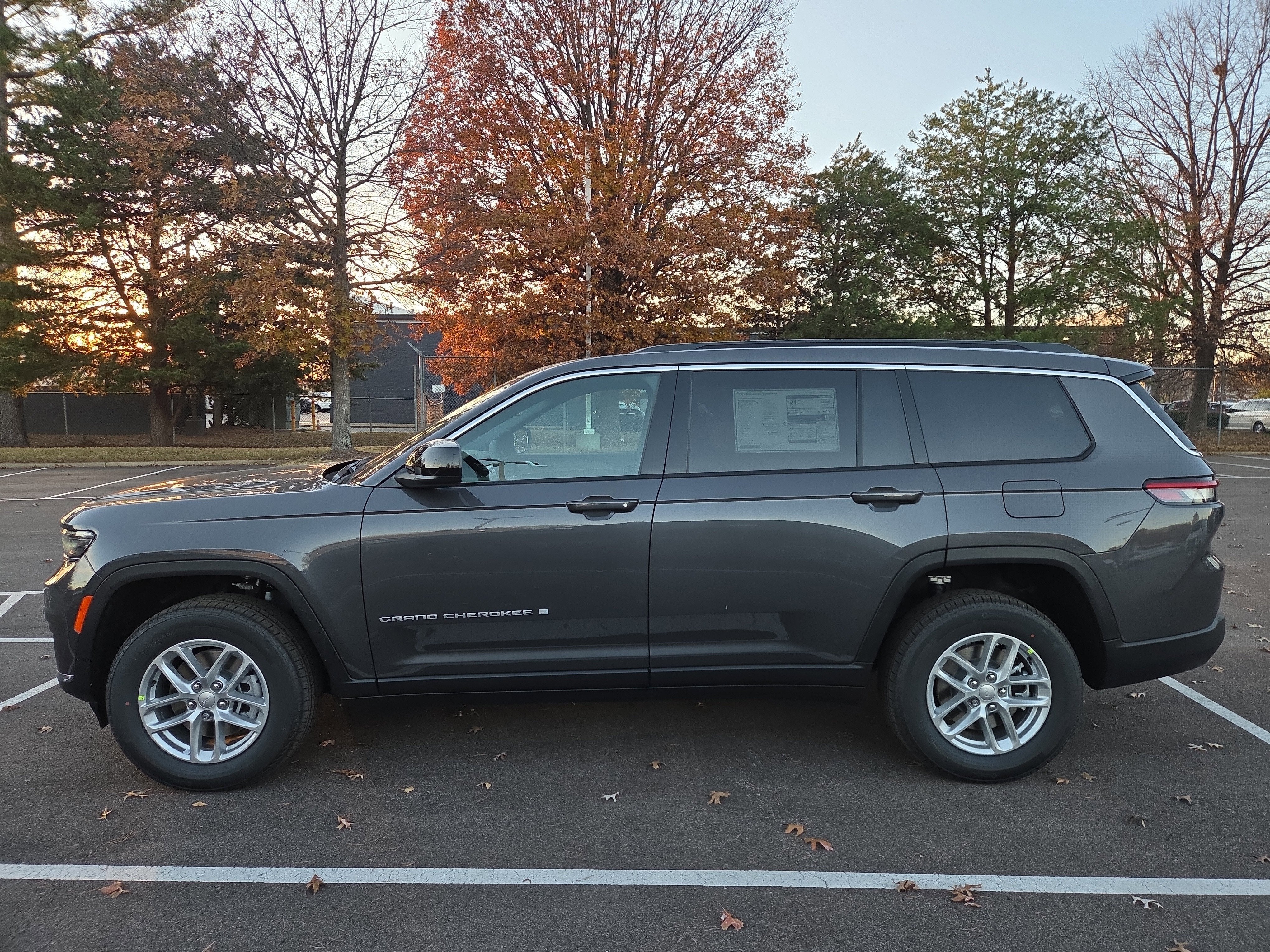2025 Jeep Grand Cherokee Laredo X