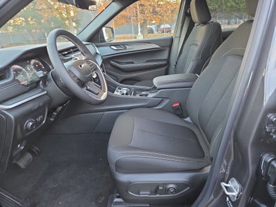 2025 Jeep Grand Cherokee Laredo X