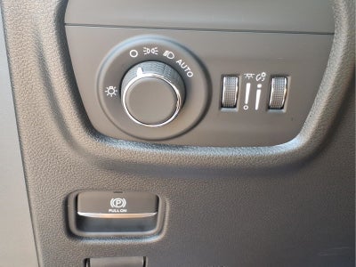2026 Jeep Grand Cherokee Altitude 4x2