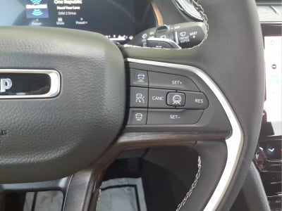 2026 Jeep Grand Cherokee Altitude 4x2