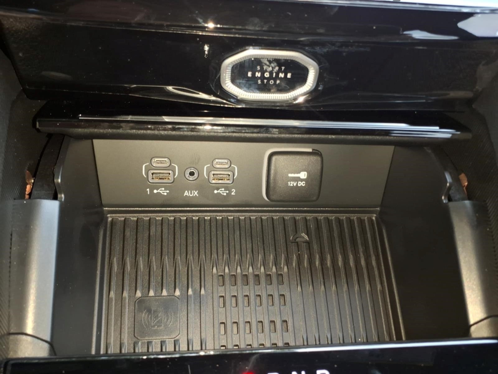 2026 Jeep Grand Cherokee Altitude 4x2