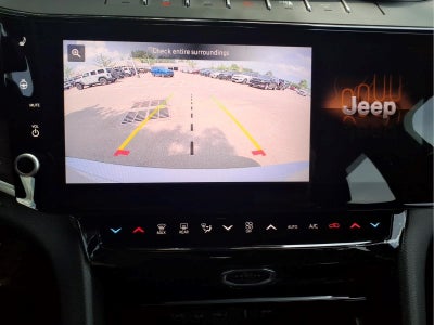 2026 Jeep Grand Cherokee Altitude 4x2