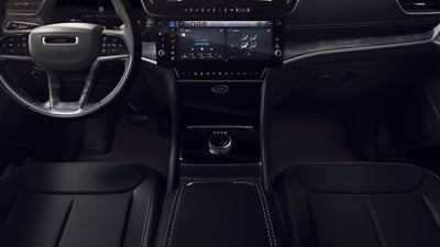 2026 Jeep Grand Cherokee Altitude 4x2